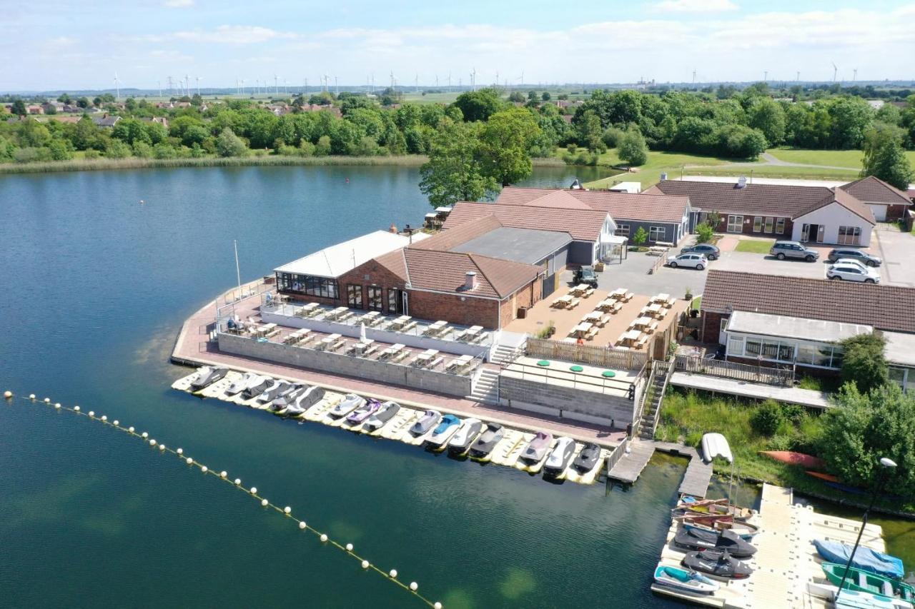 7 Lakes Breaks At 7 Lakes Country Park Crowle  Extérieur photo