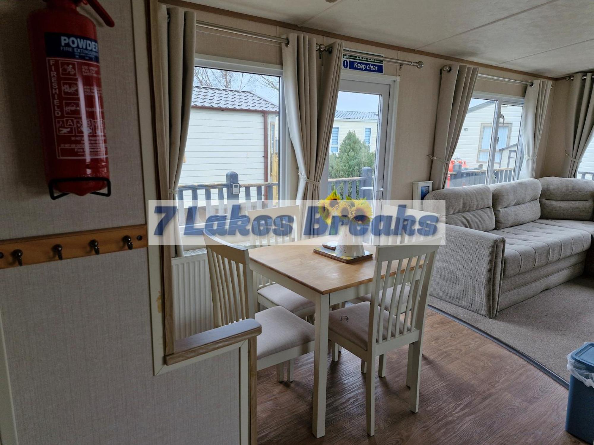 7 Lakes Breaks At 7 Lakes Country Park Crowle  Extérieur photo