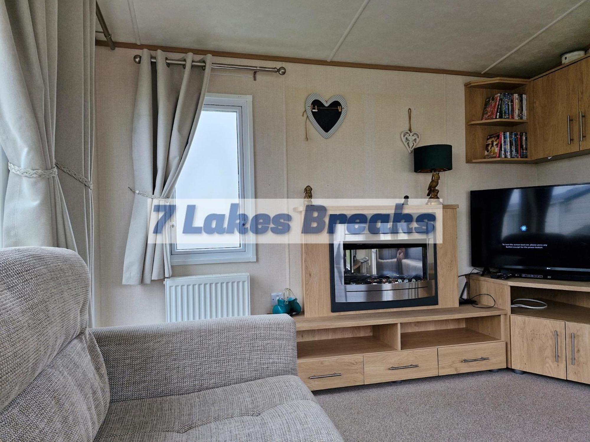 7 Lakes Breaks At 7 Lakes Country Park Crowle  Extérieur photo